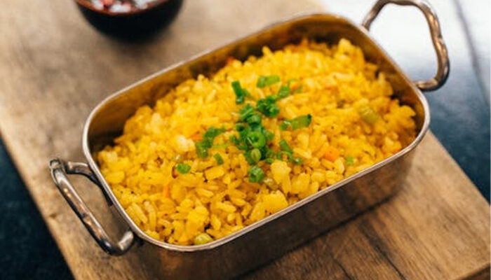Nasi Kuning Dulu Ritual, Sekarang Kaki Lima!